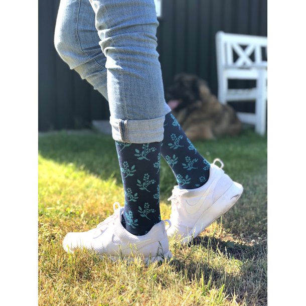 Stttestrmper Bambus, Bl med Bl Blomster