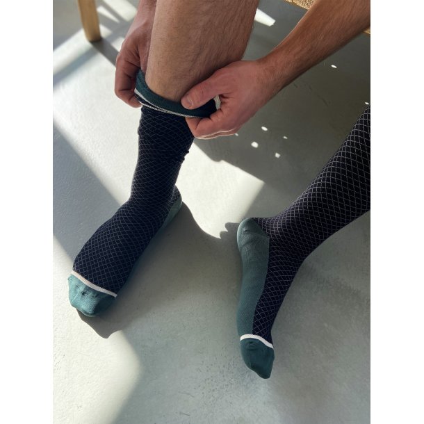 Compression Stockings Wool and Cotton, Black/Grid 